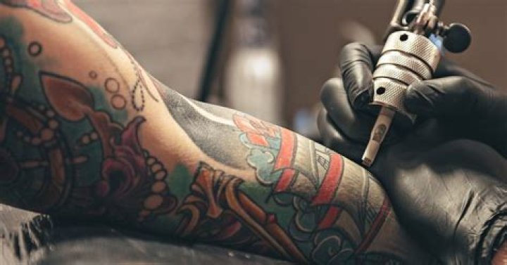 
Cameron Whitcomb Disability Of ADHD Medical Condition, Is He Making Tattos? 