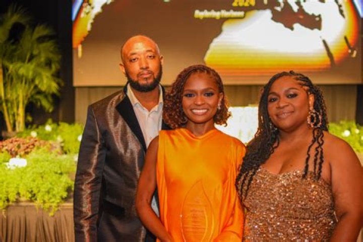 
Dominique Thorne Parents: Mom Nerissa & Dad Navie Guy 