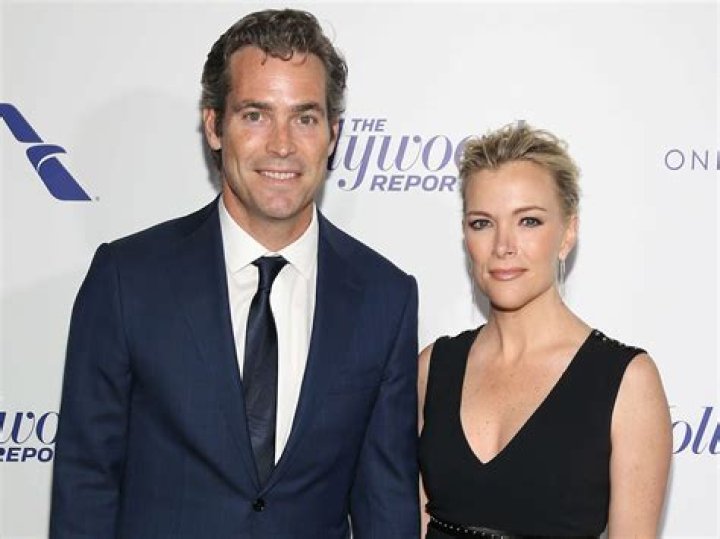 Douglas Brunt Age, Education, Net Worth 2023, Wife