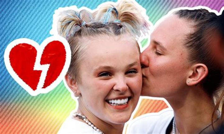 
Garden Rescue’s Lee Burkhill Is Gay, Fans Want To Confirm About His Sexuality In 2022 Details 