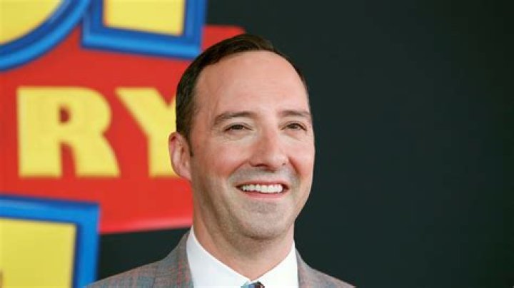 How Many Kids Does Tony Hale Have? Daughter Loy Ann Hale, Wife Martel Thompson And Family