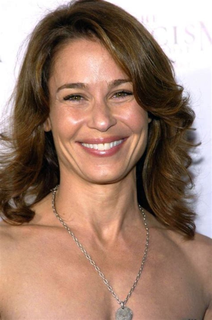 Julie Warner Height, Net Worth, Age, Wiki, Who, Facts, Biography