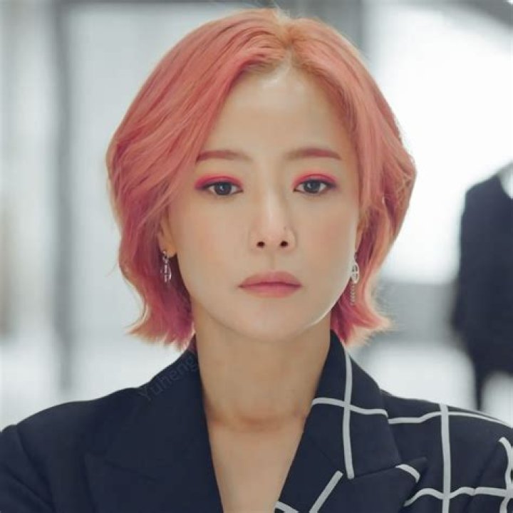 Kim Hee-sun Height, Weight, Net Worth, Age, Birthday, Wikipedia, Who, Instagram, Biography