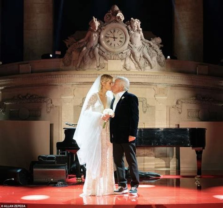 Robert Kraft and Dana Blumberg Engagement Ring and Wedding Date, What To Know About The Couple
