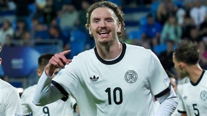 
Sasa Kalajdzic In Talks Of Transferring To Manchester United- Is The VFB Stuttgart Player Leaving? 