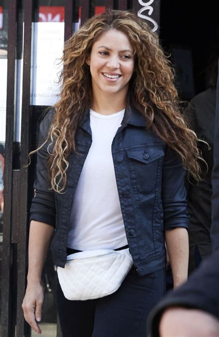 
Shakira: Tax fraud allegations are false 