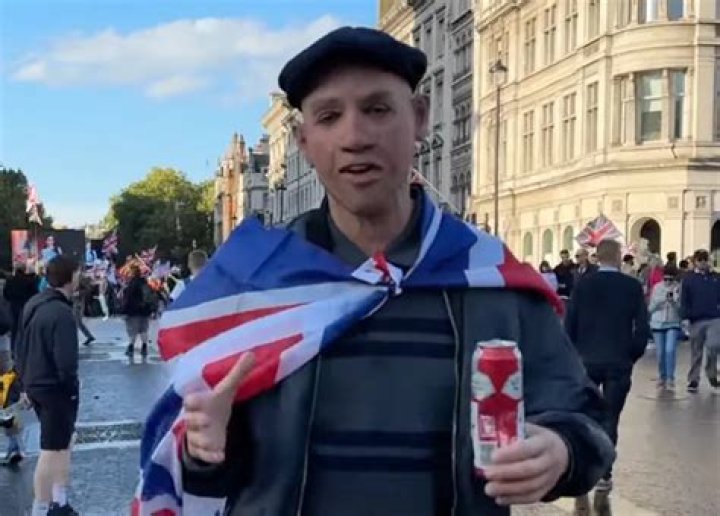 What Is Niko Omilana’s Real Name? All We Know About The English YouTuber