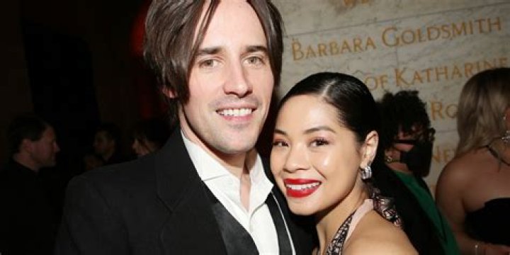 Where Are Eva Noblezada Parents From? Find Out About Her Ethnicity And Nationality