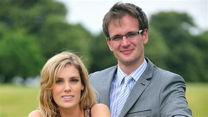 
Who Is Charles Hanson’s Wife, Rebecca Ludlam? Here’s What We Know About 
